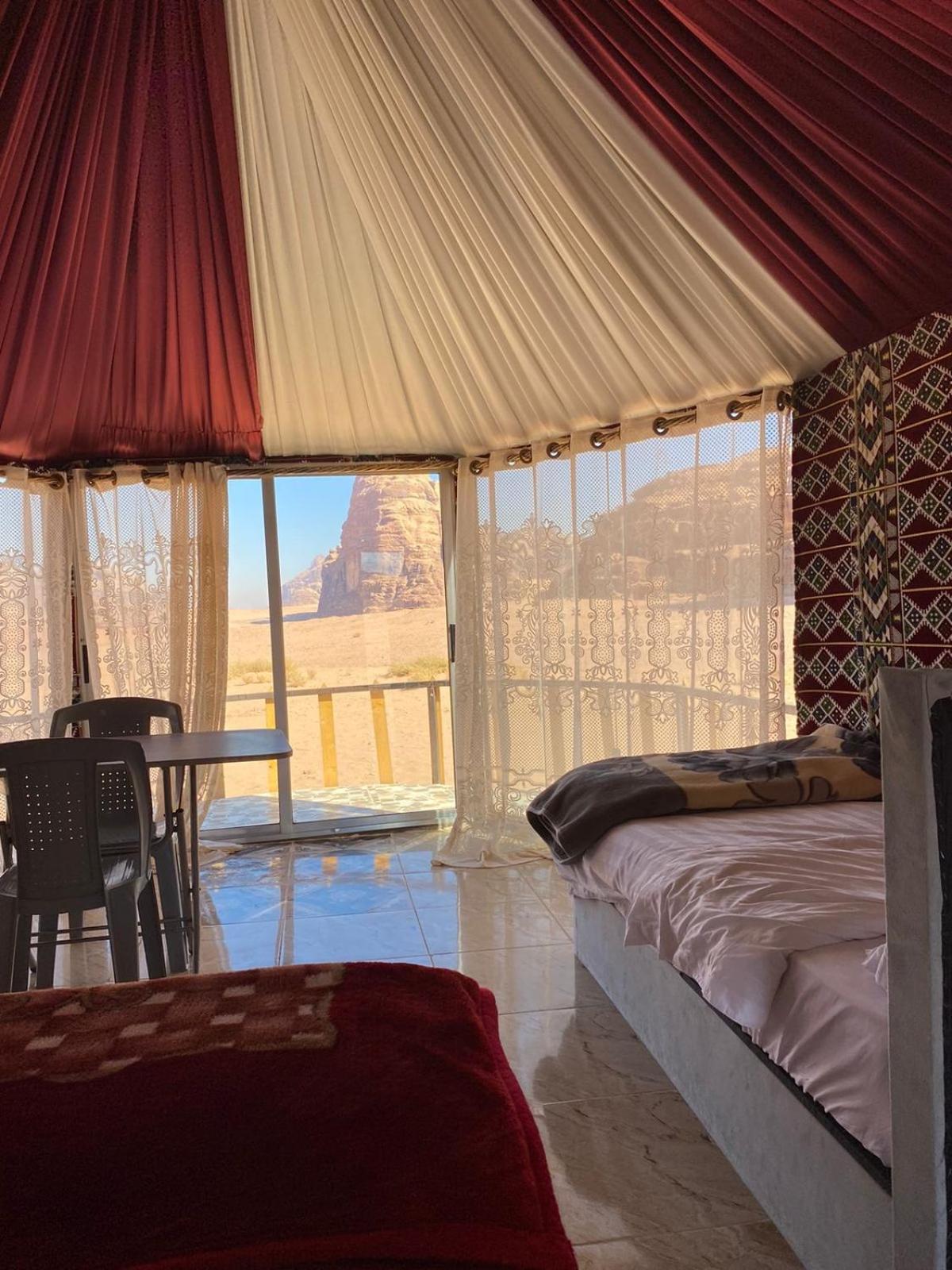 Wadi Rum Bedouin City Camp & Tours Номер фото
